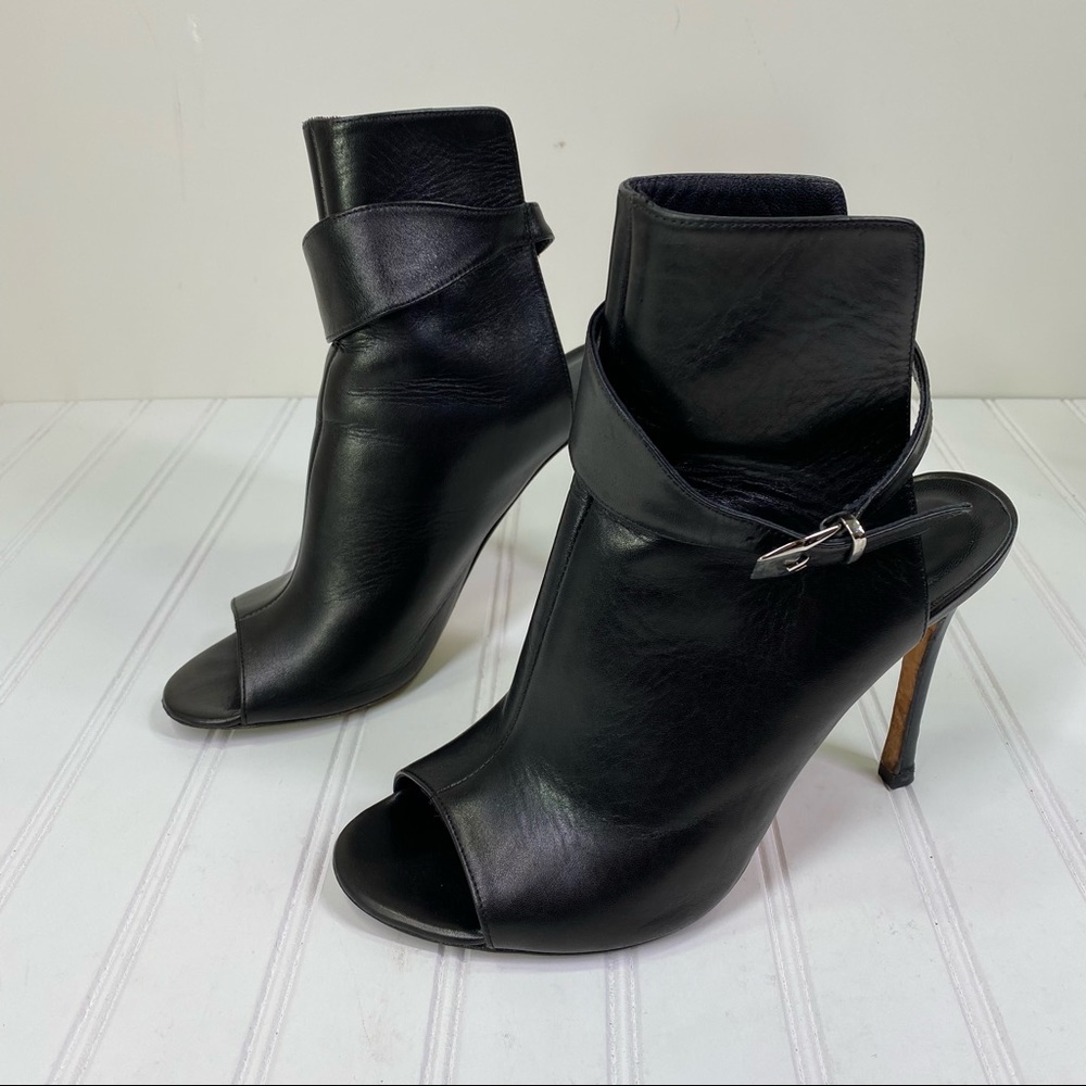 L’enfant Terrible black leather shooties
